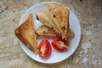 sandwich with tomato and cheese