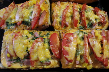 small pizza with tomato 