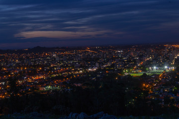 Naklejka premium LIGHTING THE STARS OF THE CITY