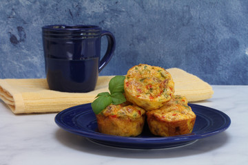 Breakfast Egg Muffins with cheese and peppers