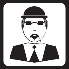 Man with glasses and hat