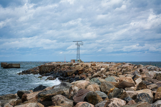 A wave braker to protect Cementa harbour in Limhamn, Malm&ouml;
