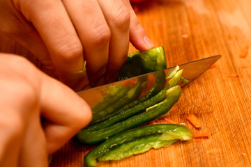 salad, green red pepper, sweet pepper, bitter pepper, carrot, salad, cuisine, food, knife, sliced, proper nutrition