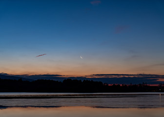 Naklejka premium モーニングムーン