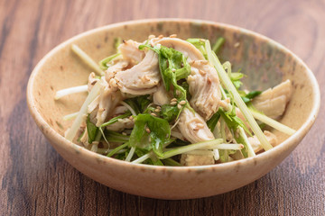 鶏のササミと水菜の和え物
