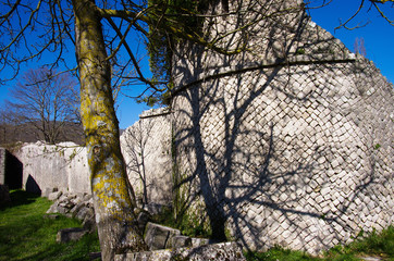 Detail of the reticulated walls. Archaeological site of Altilia. Sepino - Molise - Italy