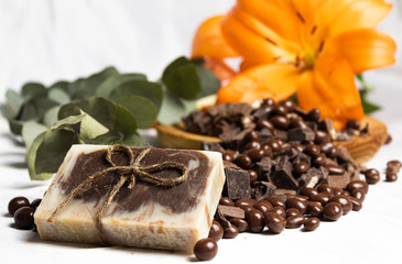 jabón natural de chocolate