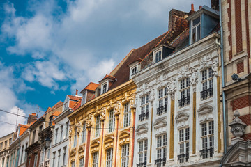 Obraz na płótnie Canvas Antique building view in Lille, France