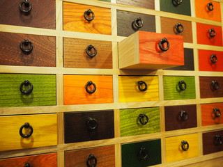 カラフルな引き出し