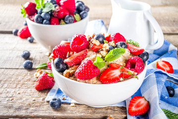 Healthy Breakfast, Homemade Oatmeal with Berries