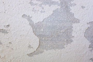concrete wall  paint peeling