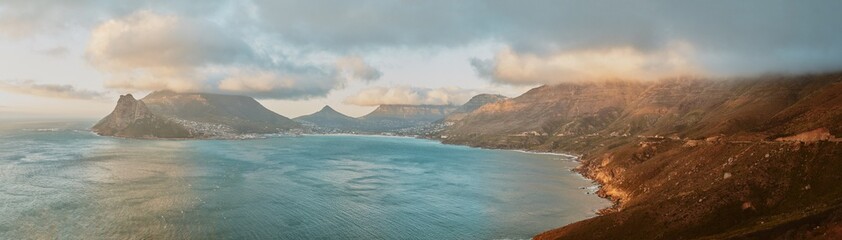 Fototapeta na wymiar panoramic view of the coast of Cape Town