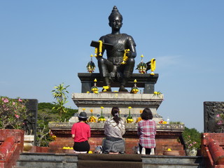 Fototapeta premium Great Monument of King Ramkhamhaeng, situated in the center of the historical park of Sukhothai