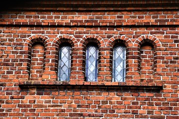 Zabytkowe okna kościoła
