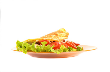Pancake made from oatmeal, oiled with yogurt and stuffed with chicken fillet, lettuce and tomato.