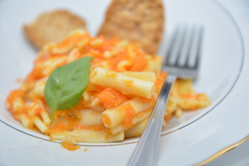pasta con zucca piatto italiano