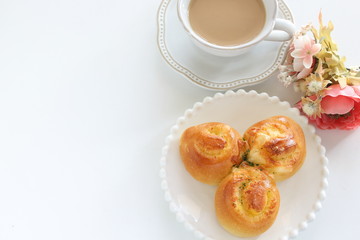 Garlic bread on white dish with copy space