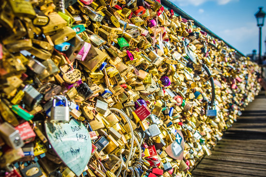 Paris padlock bridge