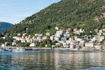 Fototapeta premium Italian village on the lake