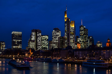 Fototapeta na wymiar Frankfurt City skyline