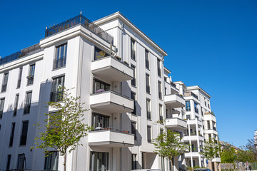 Fototapeta premium New white multi-family house seen in Berlin, Germany
