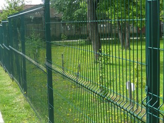 Metal fencing of the Park territory
