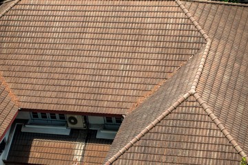 Sun-shading roof and rain in Thailand