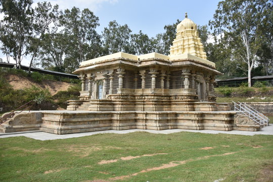 Kirtinarayana temple, Talakadu, Karnataka, India