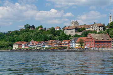 Obraz premium Lake promenade Meersburg at lake constance in Germany