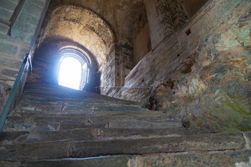 Sacra San Michele,   antica abazia e chiesa  medioevale  magica e misteriosa © Andrea