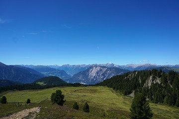 Fototapeta na wymiar Hiking in Austria