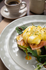Poached eggs with salad and smoked salmon