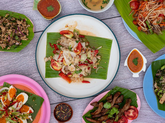 Thai Food Selections and Mixes 