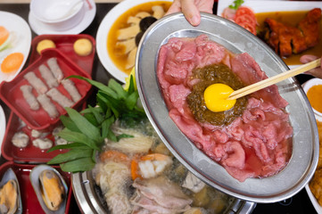 Sukiyaki hot pot