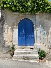 t&uuml;r blau rundboden eingang