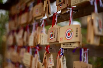 神社　願い札