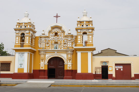 Iglesia del Carmen (Chincha - Ica - Per&uacute;)