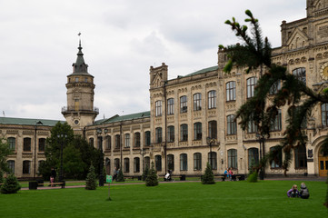 Fototapeta na wymiar Old historical europian buildings in the city