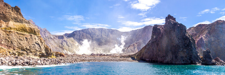Fototapeta na wymiar Active Volcano at White Island New Zealand. Volcanic Sulfur Crater Lake. Web banner