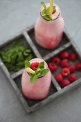 tomato and avocado salad