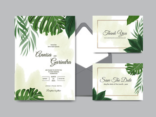 Elegant Wedding Invitation Card Template With Beautiful tropical  Leaves premium vektor