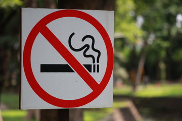 No smoking sign in the park