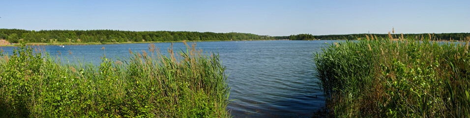 panorama na jezioro