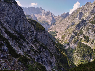 Fototapeta na wymiar View from Osterfelder Kopf, Germany down into the narrow Hollental valley in the Zugspitze area.