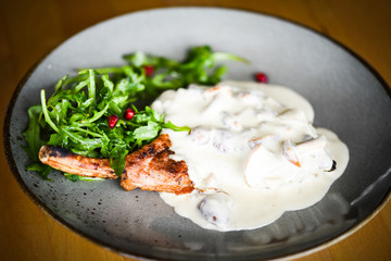 tasty pork cutlet & mushrooms sauce