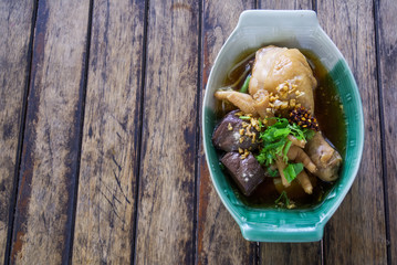 Braised chicken noodle