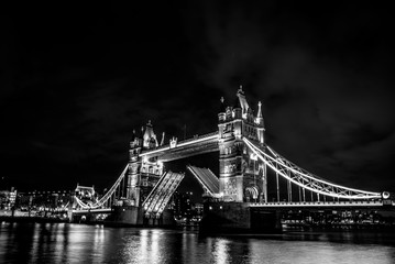 London tower bridge at night