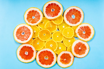 isolated pieces of citrus fruit in the picture 