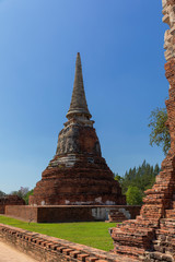 Fototapeta premium タイ、アユタヤの遺跡ワット・マハータート