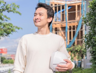 建設　人物